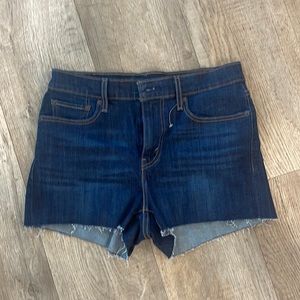 NWOT Levi’s shorts